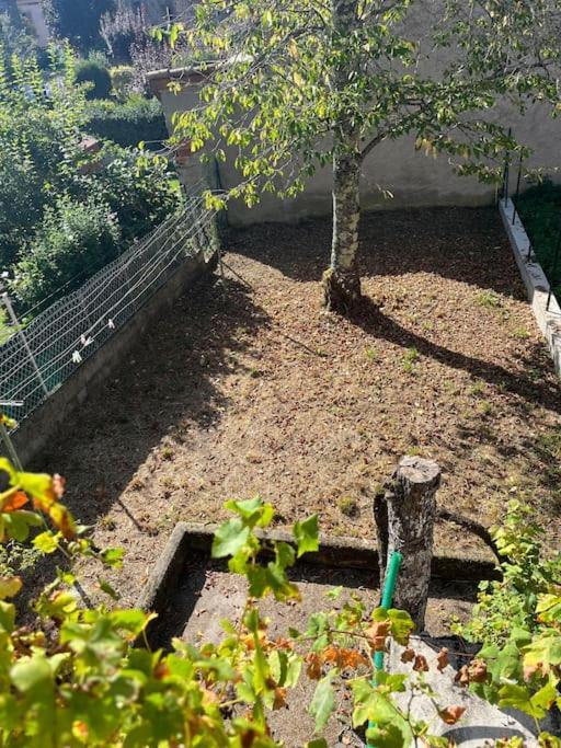 La Petite Ourse Maison De Village A Oust Extérieur photo