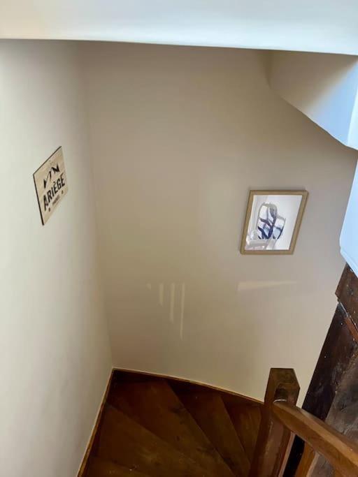 La Petite Ourse Maison De Village A Oust Extérieur photo