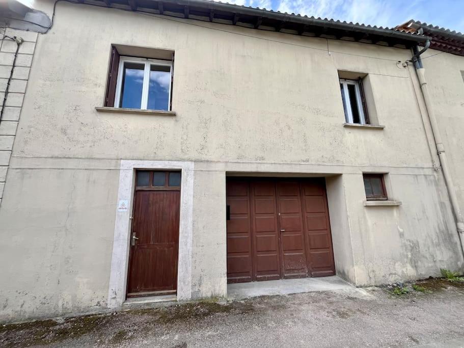 La Petite Ourse Maison De Village A Oust Extérieur photo